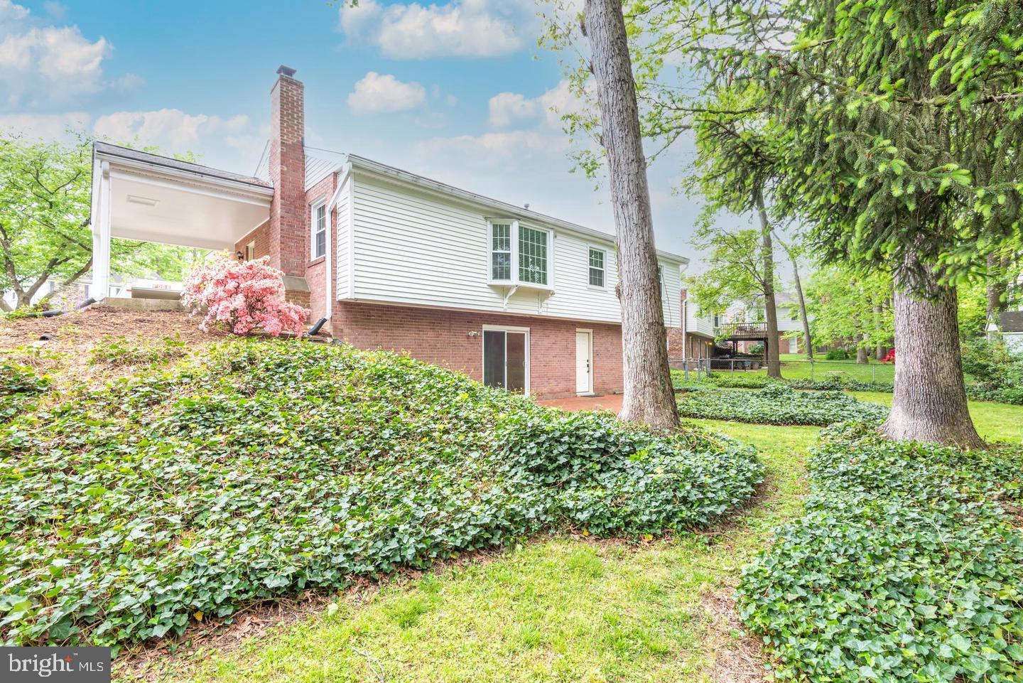 CARDINAL FOREST - Residential Lease