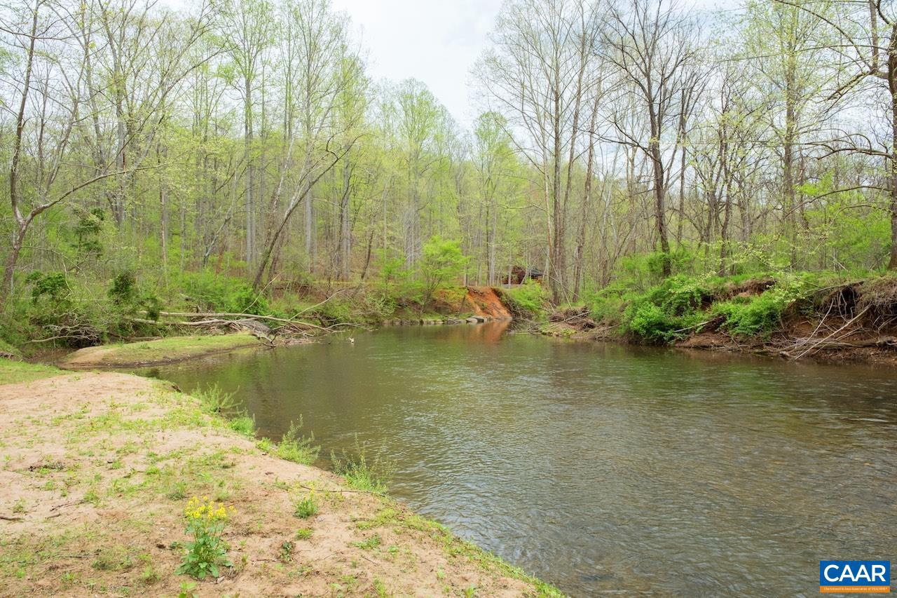 EDGEHILL - Residential