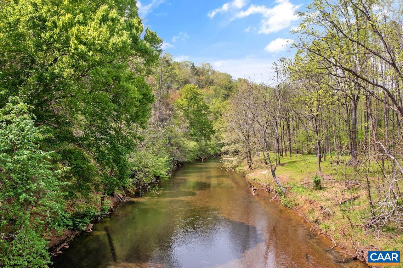 EDGEHILL - Residential