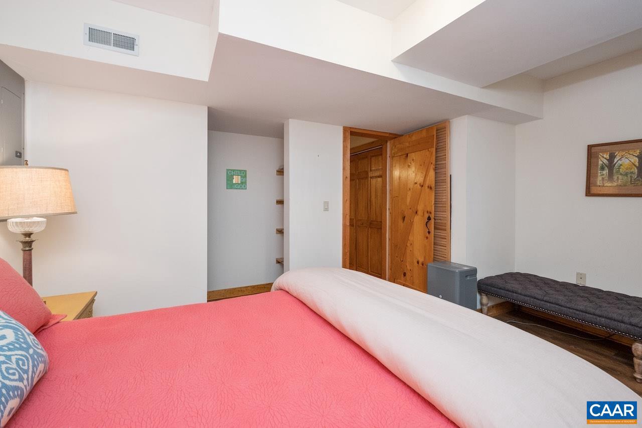 EDGEHILL - Residential