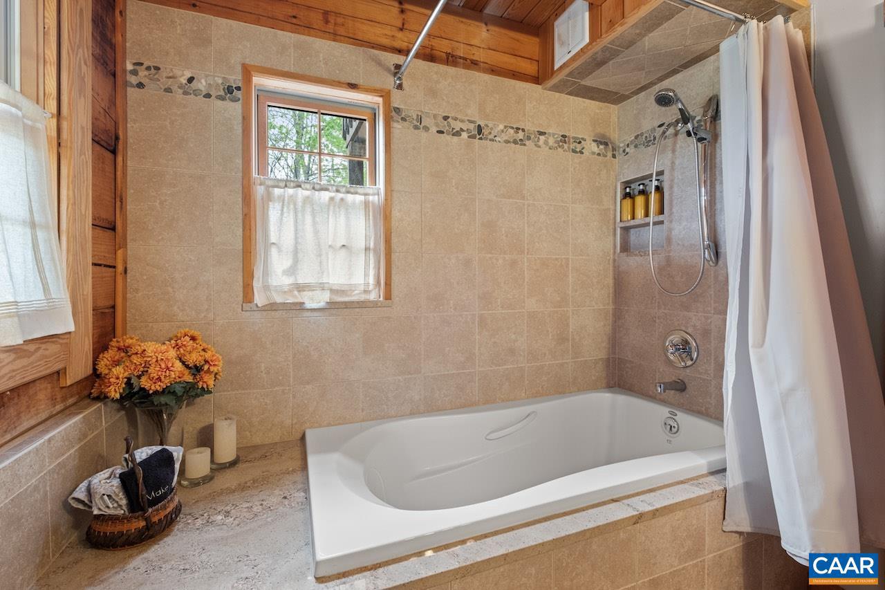 EDGEHILL - Residential