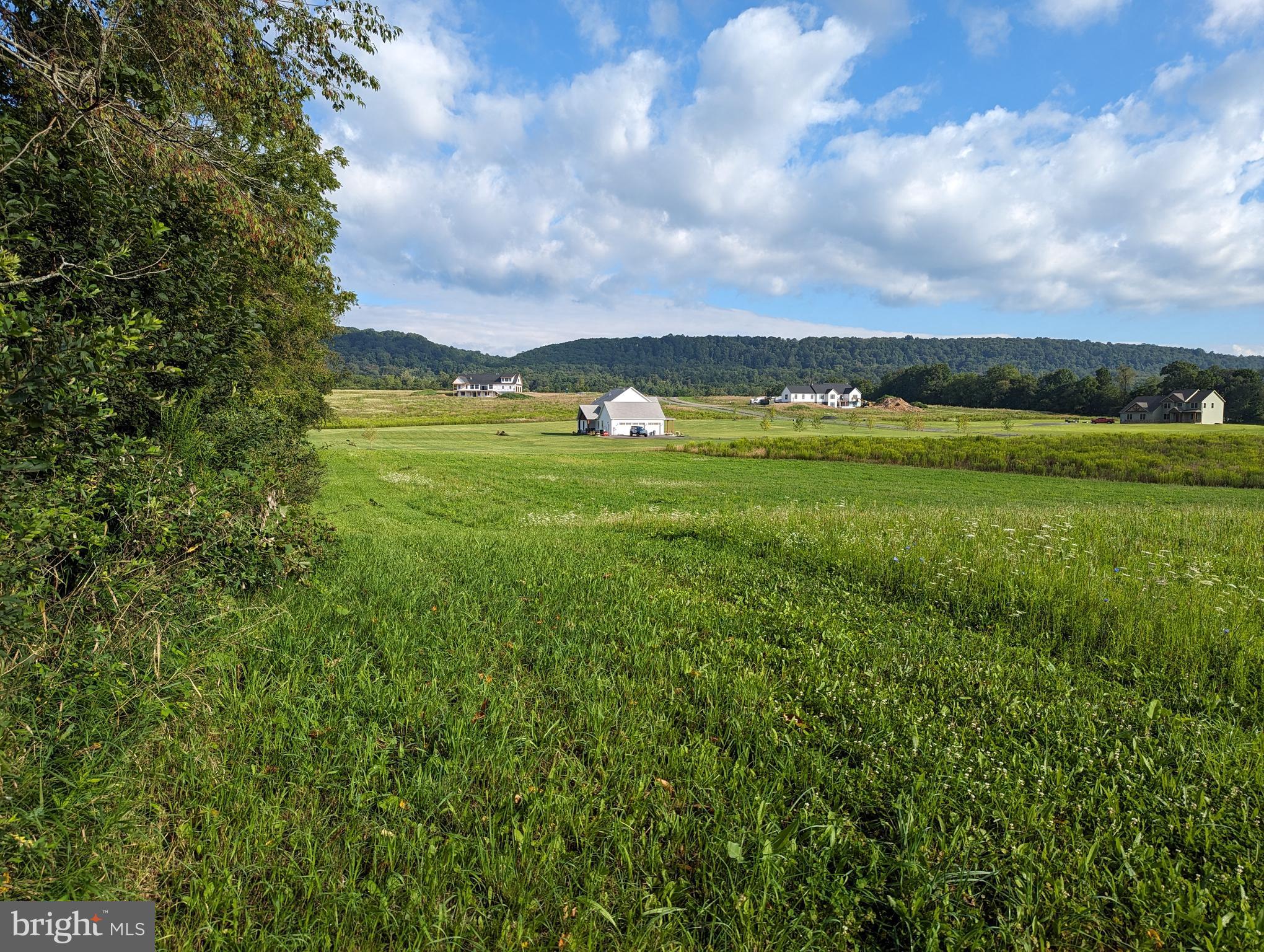 BARGER FIELDS - Land