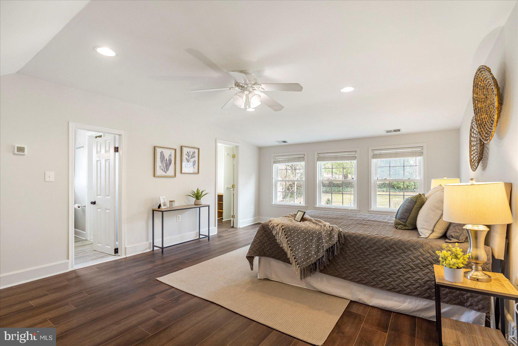 KINGSVILLE - Residential