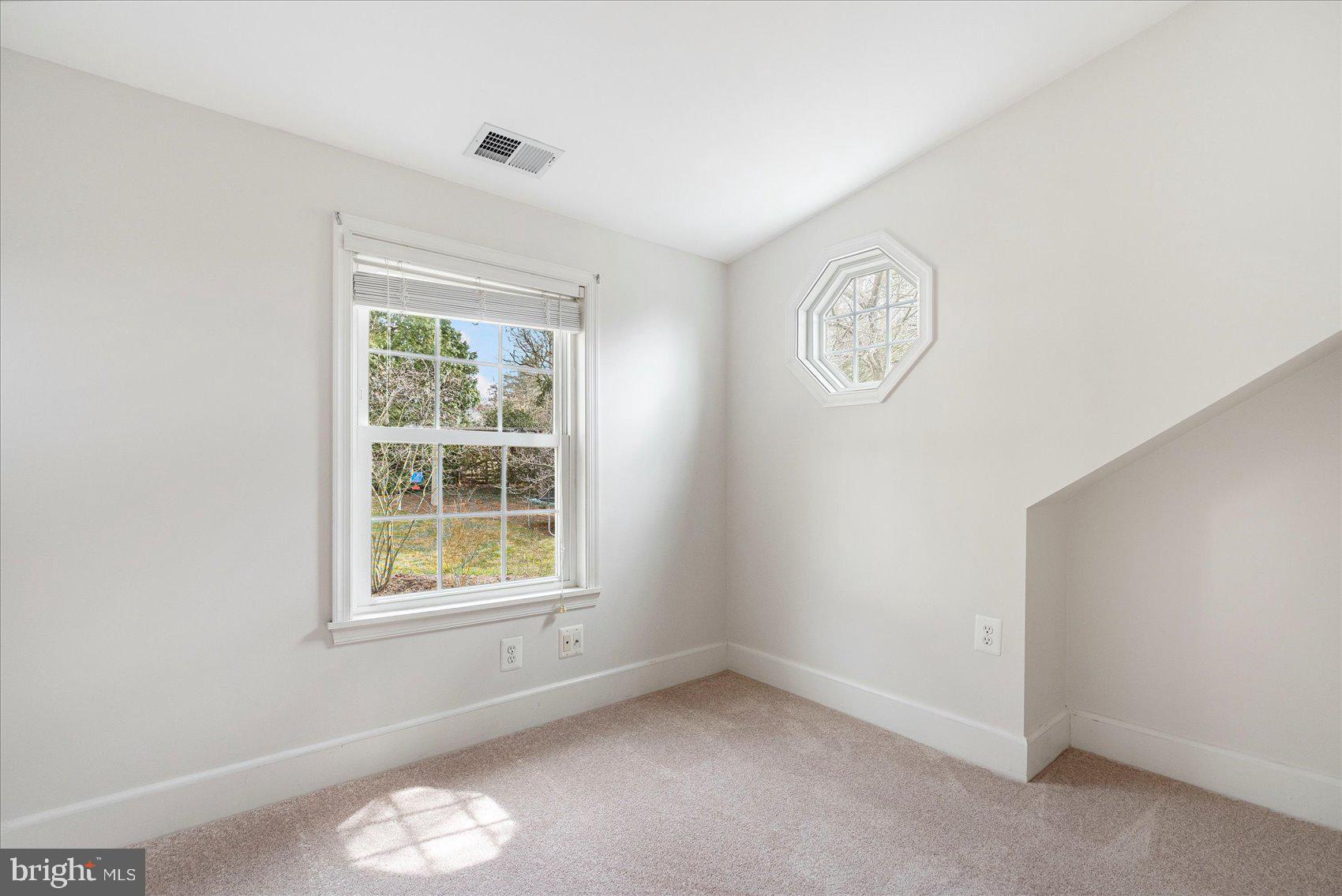 KINGSVILLE - Residential