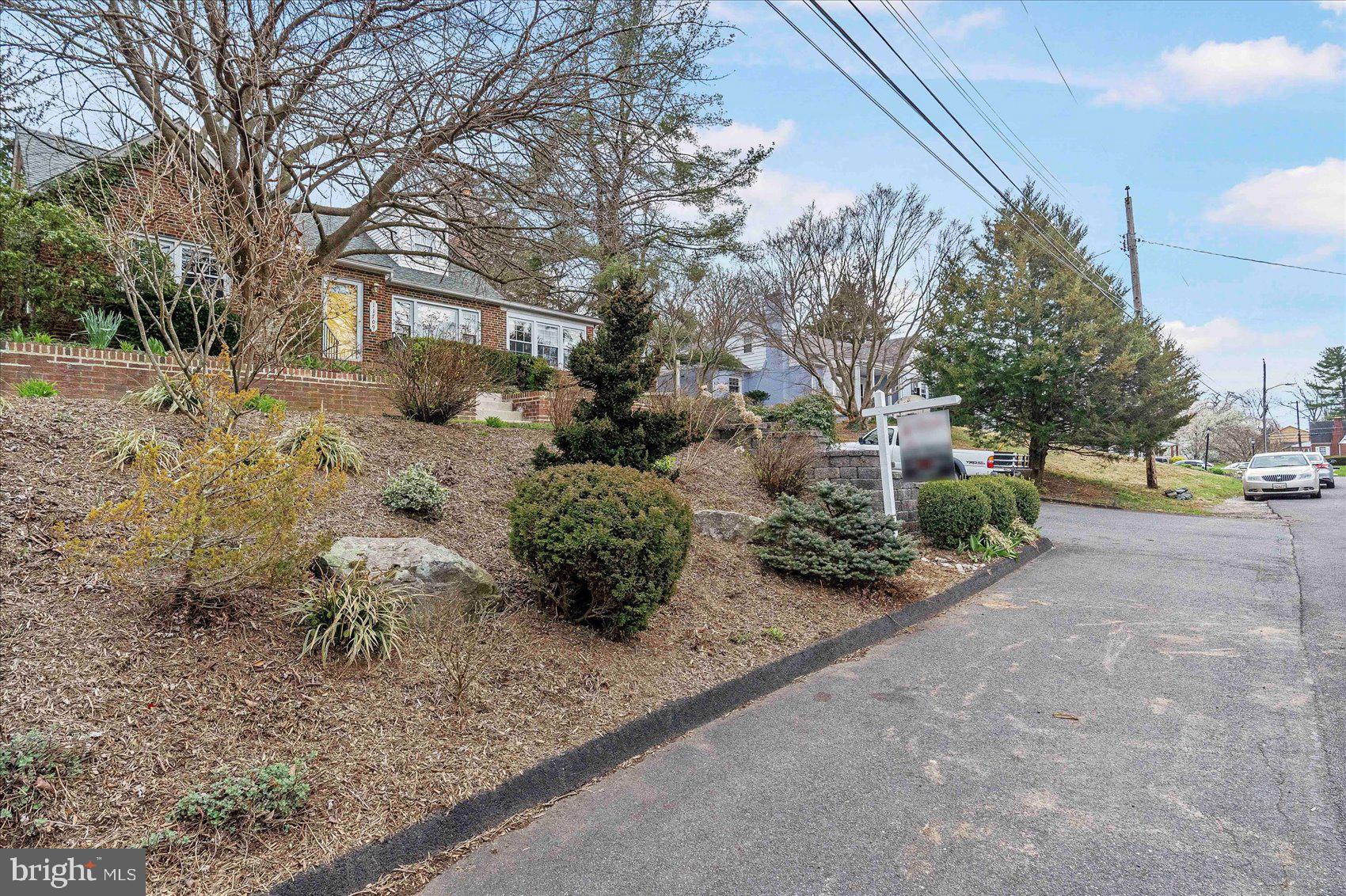 KINGSVILLE - Residential