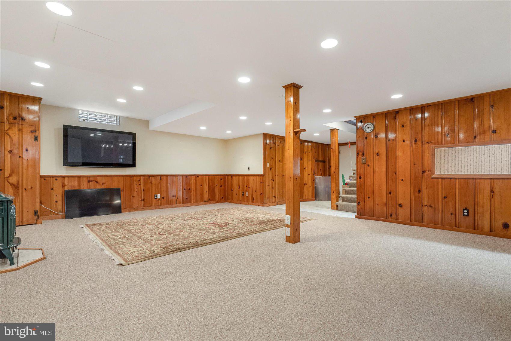 KINGSVILLE - Residential