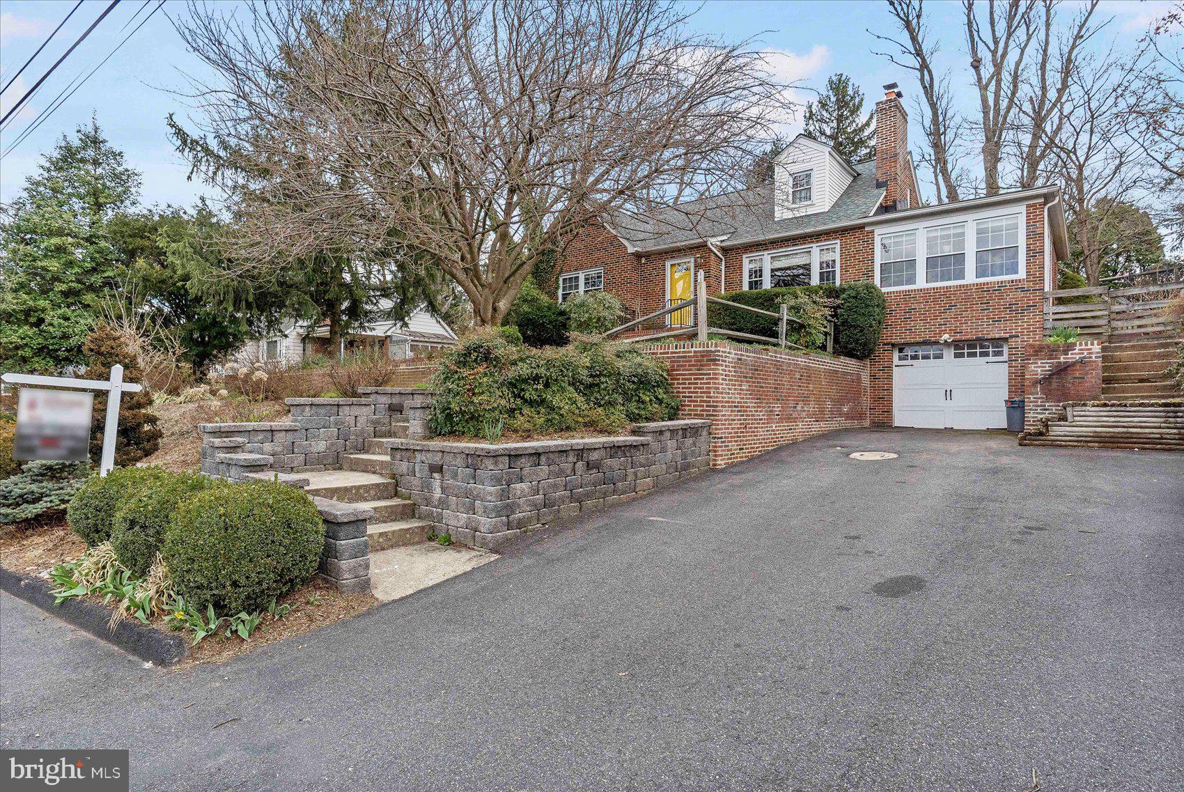 KINGSVILLE - Residential