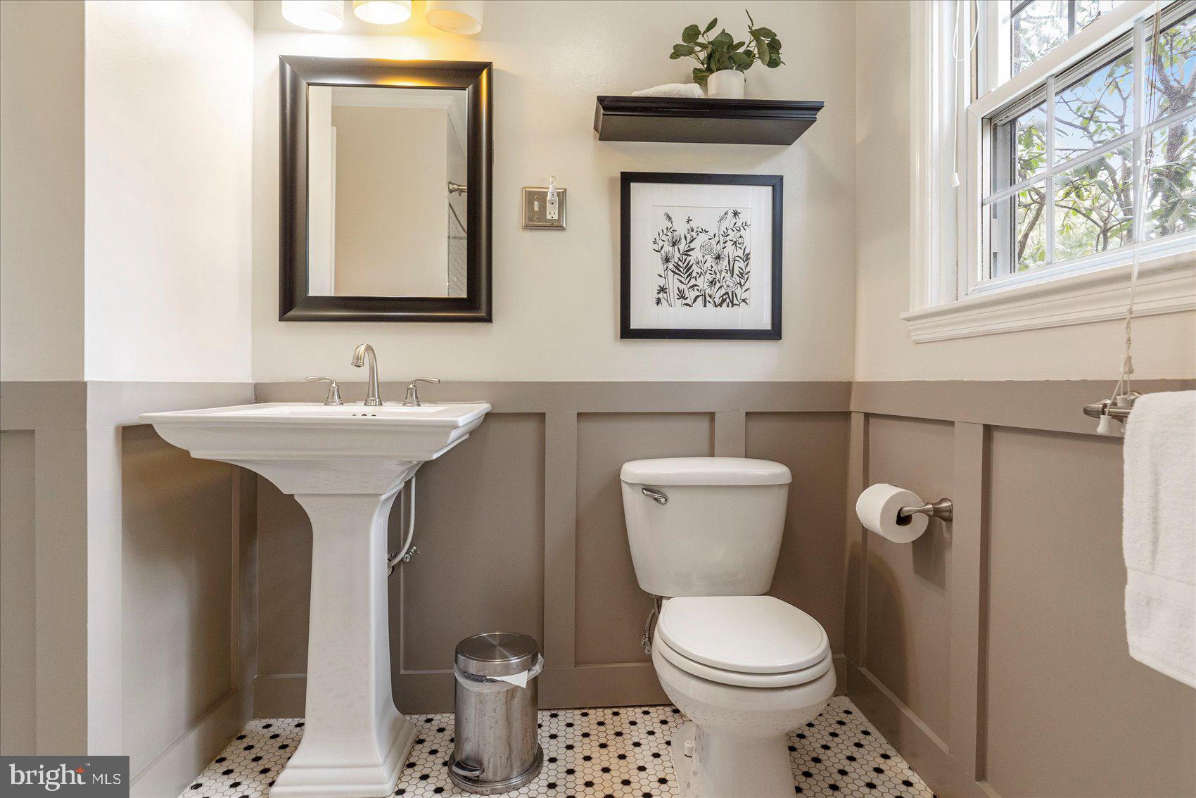 KINGSVILLE - Residential