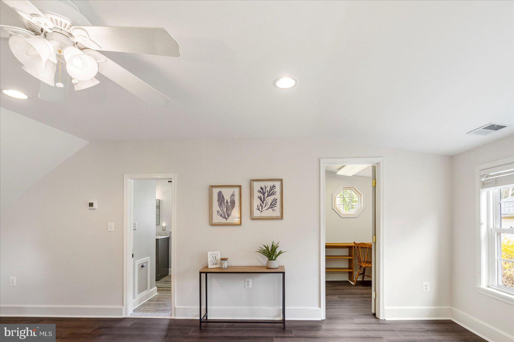 KINGSVILLE - Residential