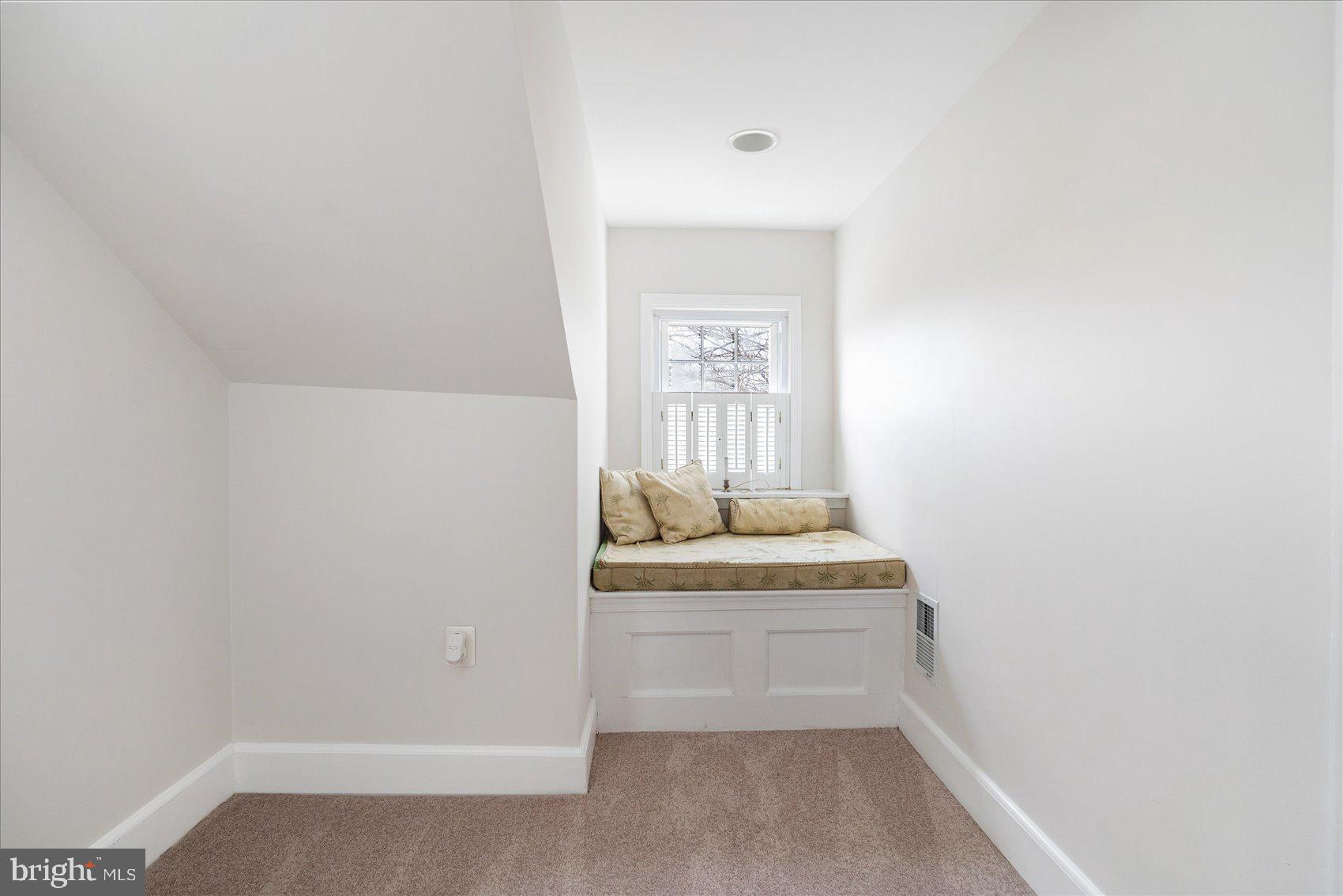 KINGSVILLE - Residential