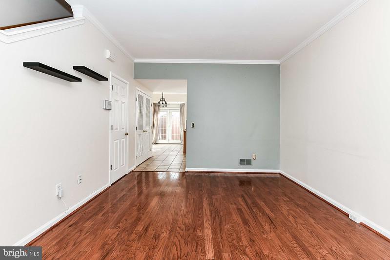 CEDAR LAKES - Residential Lease