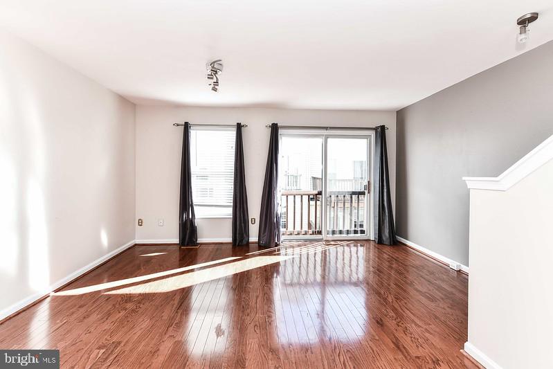 CEDAR LAKES - Residential Lease