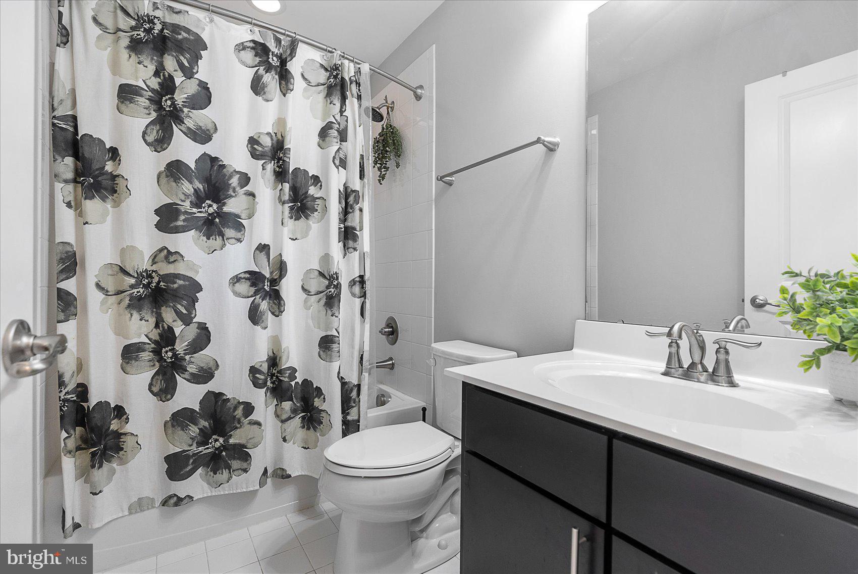 O'DONNELL SQUARE - Residential