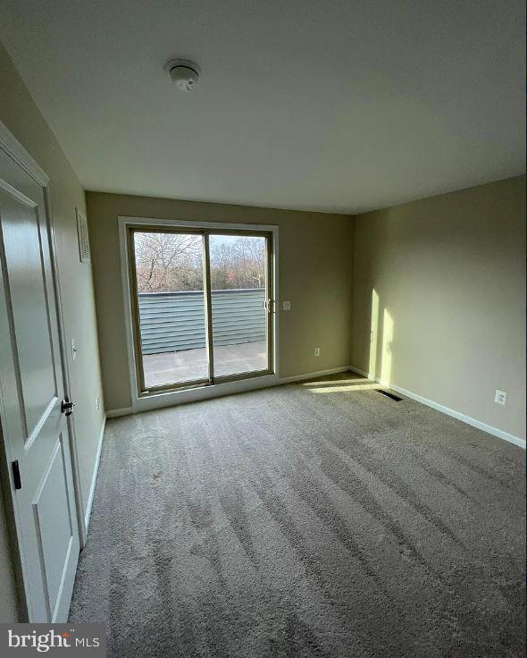 TRAILSIDE - Residential Lease