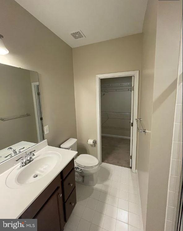 TRAILSIDE - Residential Lease