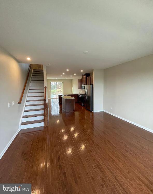 TRAILSIDE - Residential Lease