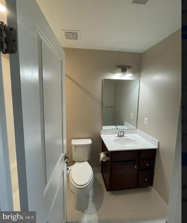 TRAILSIDE - Residential Lease