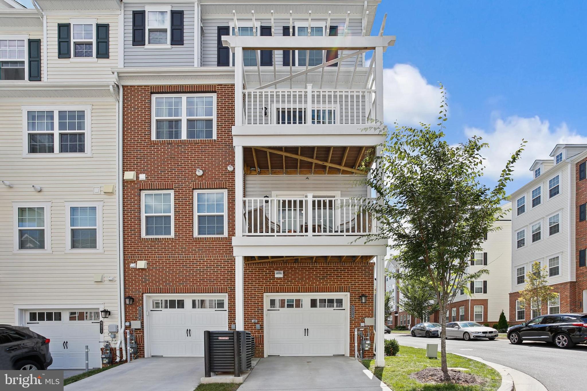 BALLARD GREEN - Residential