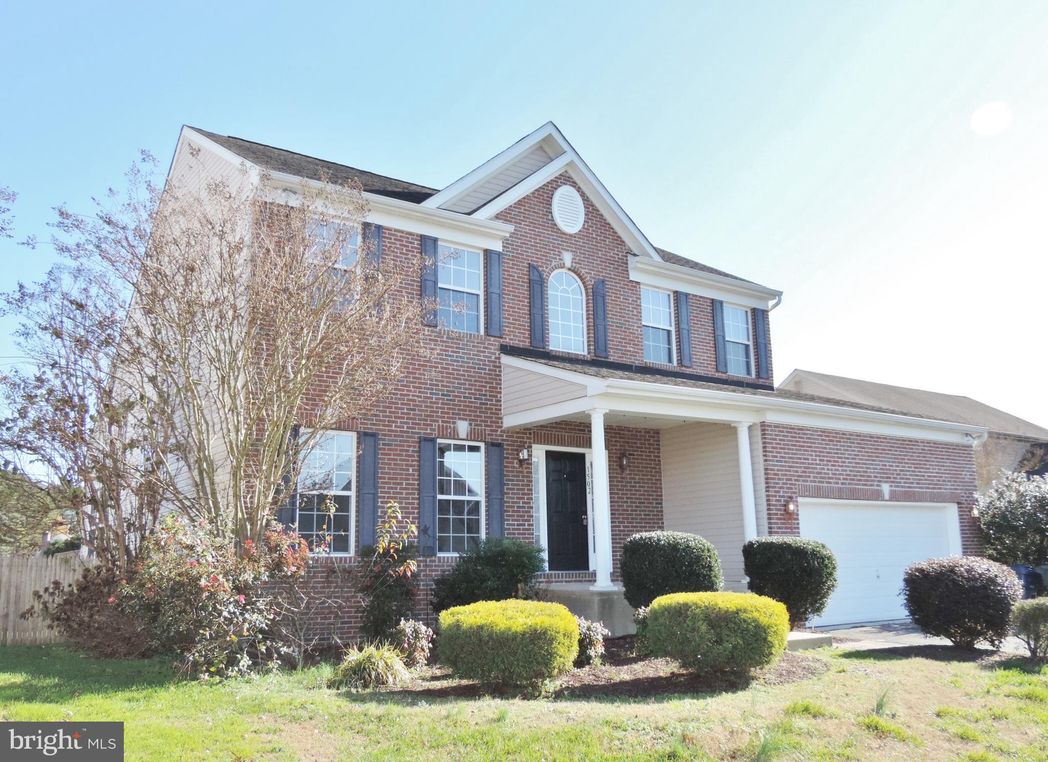 HARBOR POINTE - Residential