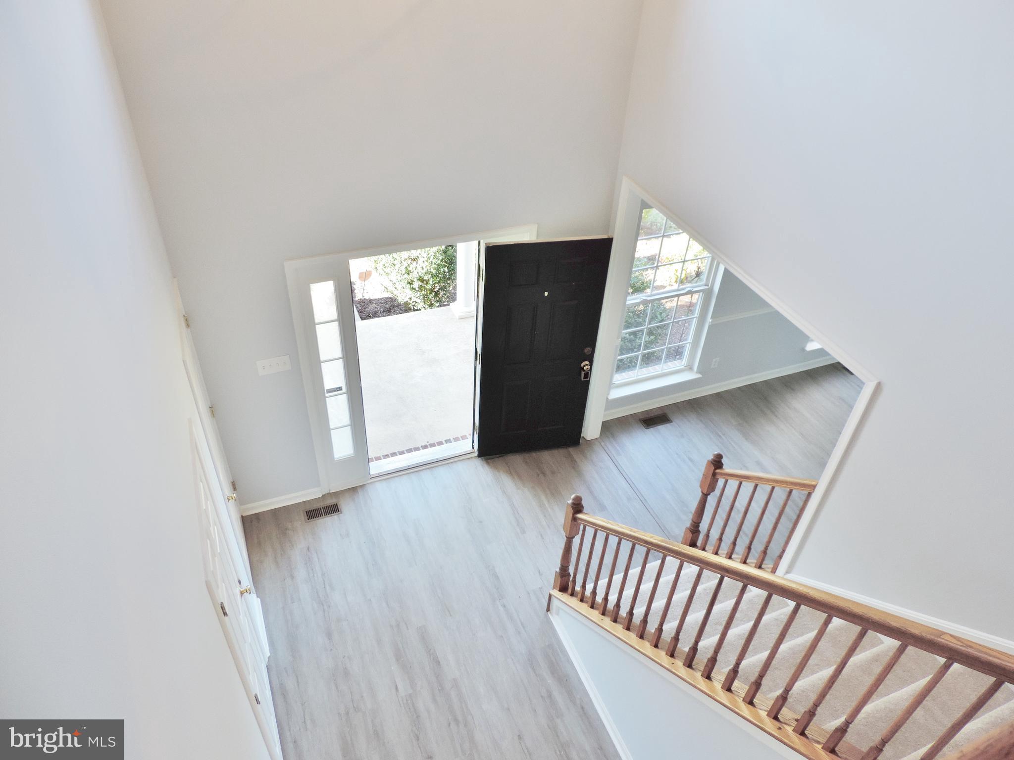 HARBOR POINTE - Residential