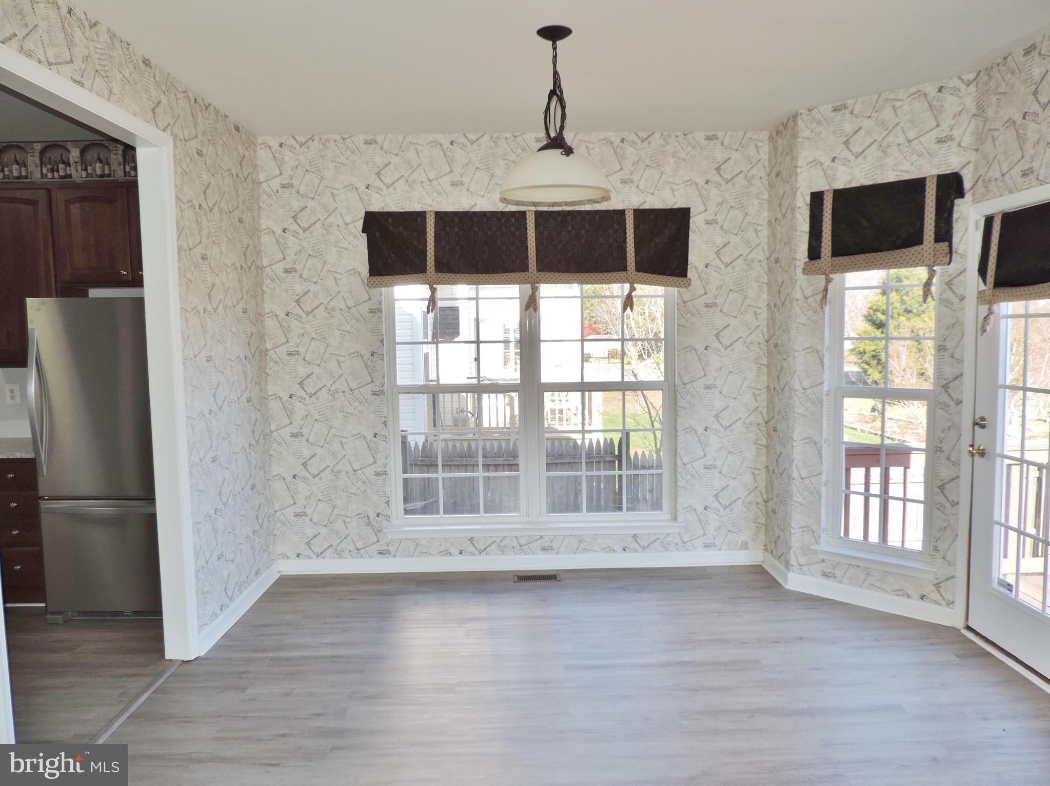 HARBOR POINTE - Residential