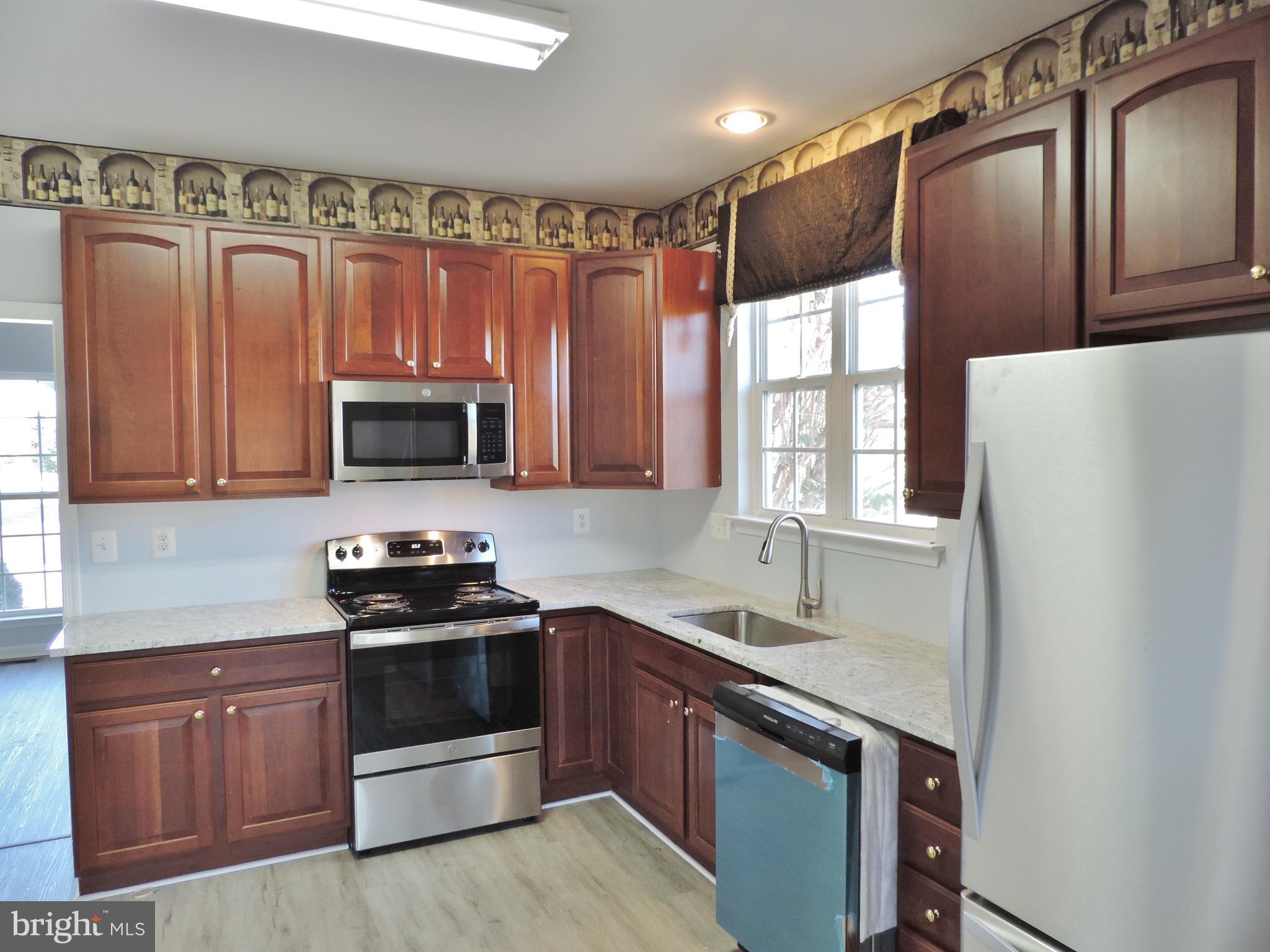 HARBOR POINTE - Residential