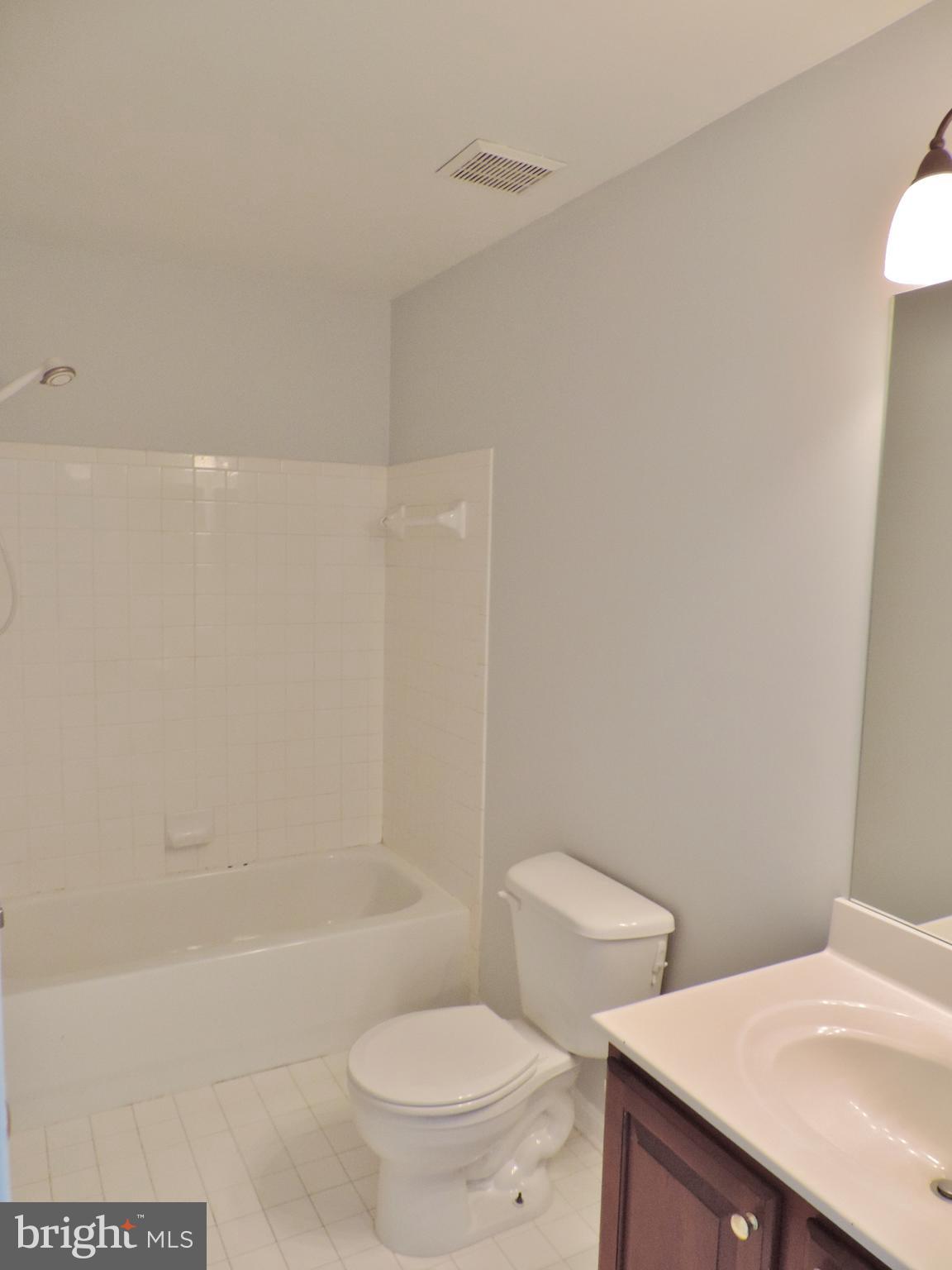 HARBOR POINTE - Residential