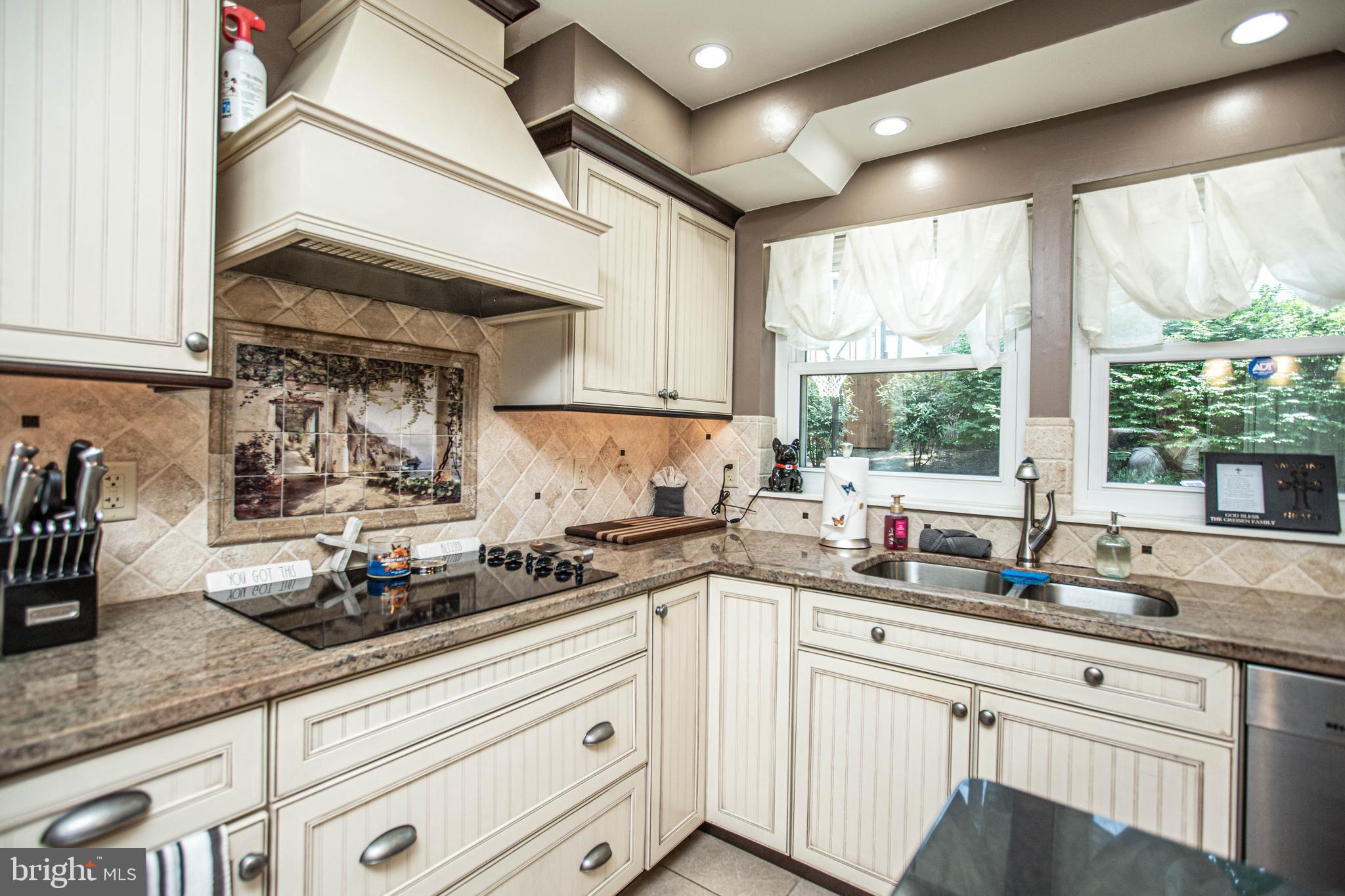 SETTLERS LANDING - Residential