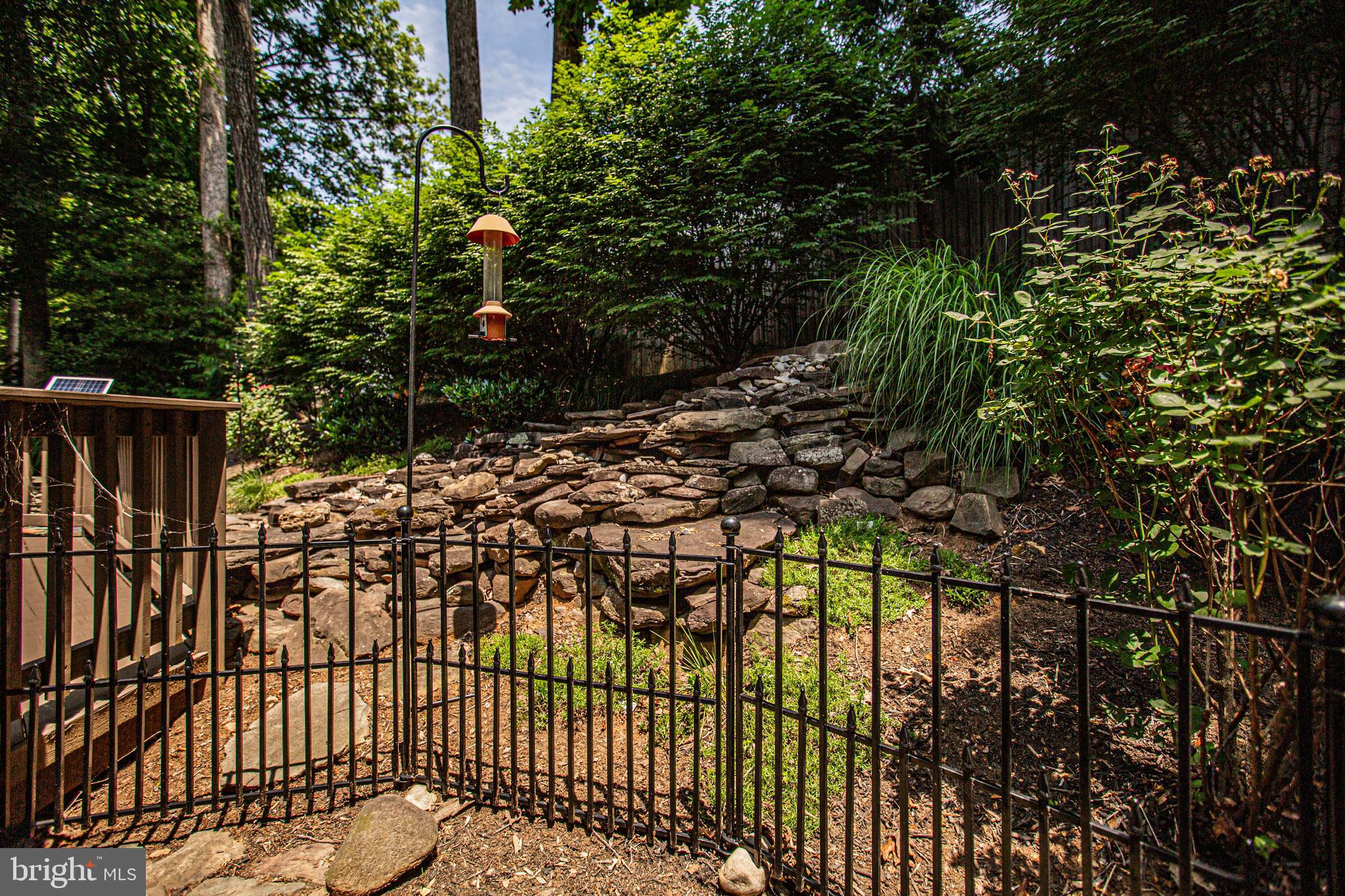 SETTLERS LANDING - Residential