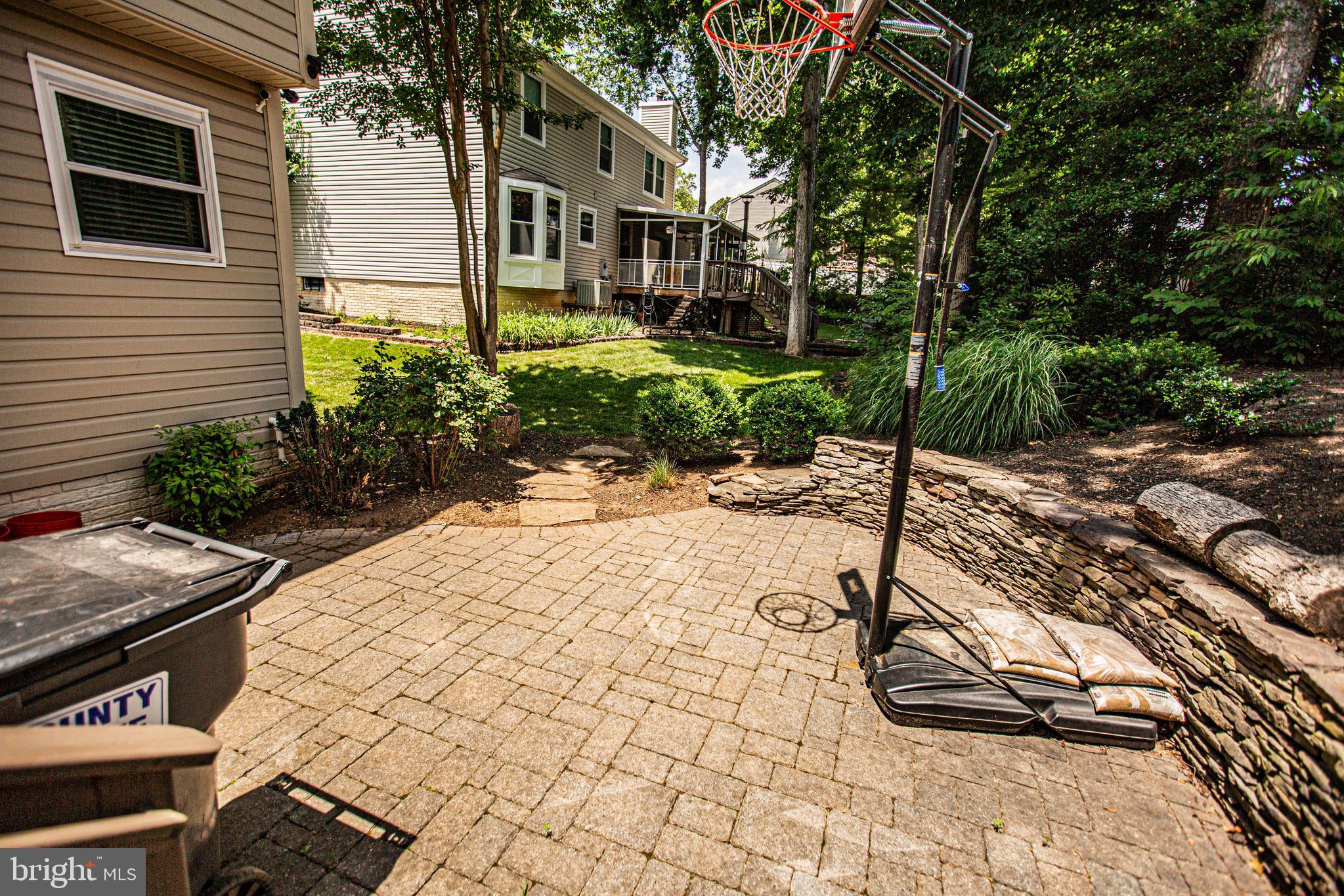 SETTLERS LANDING - Residential