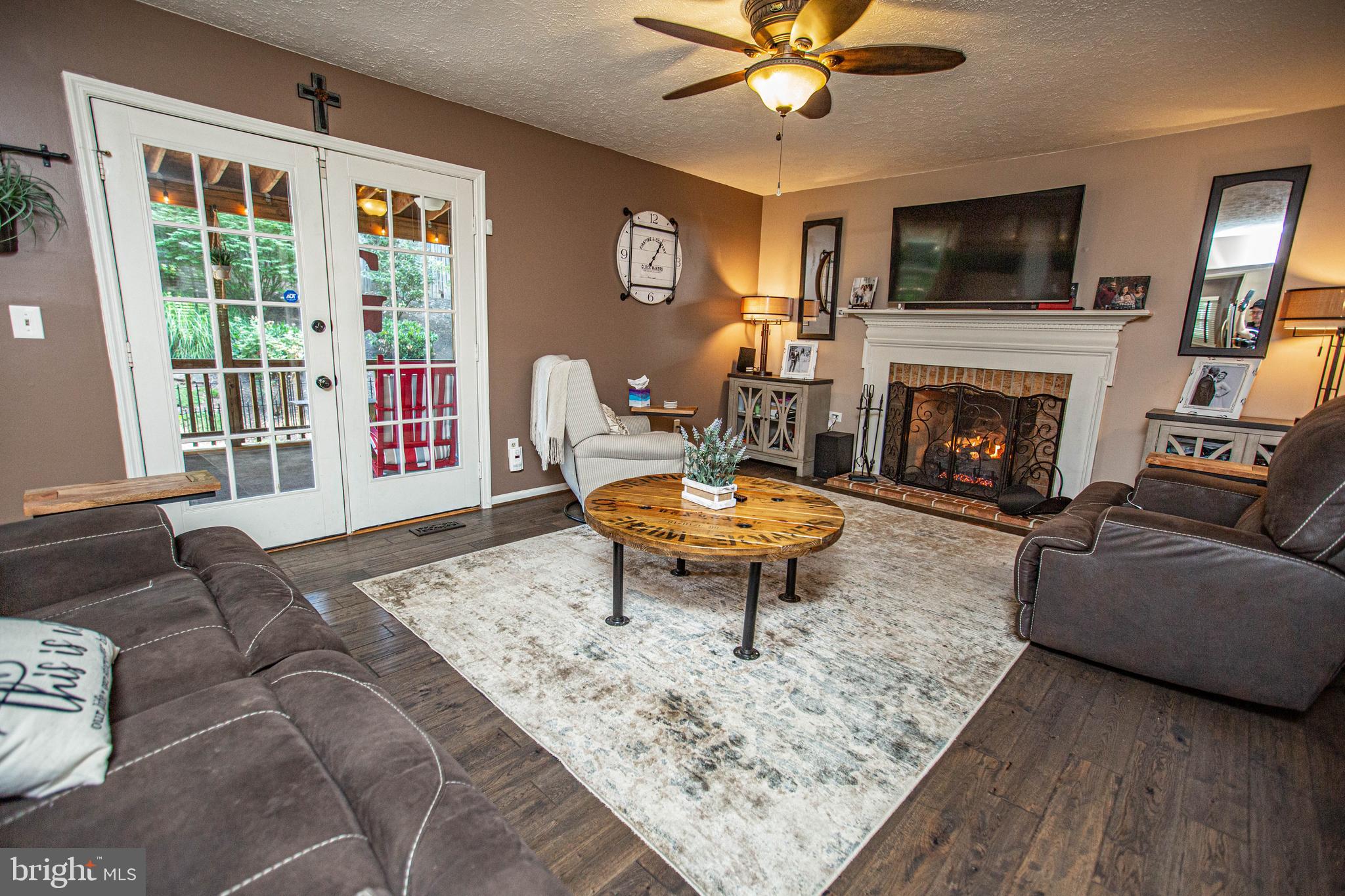 SETTLERS LANDING - Residential