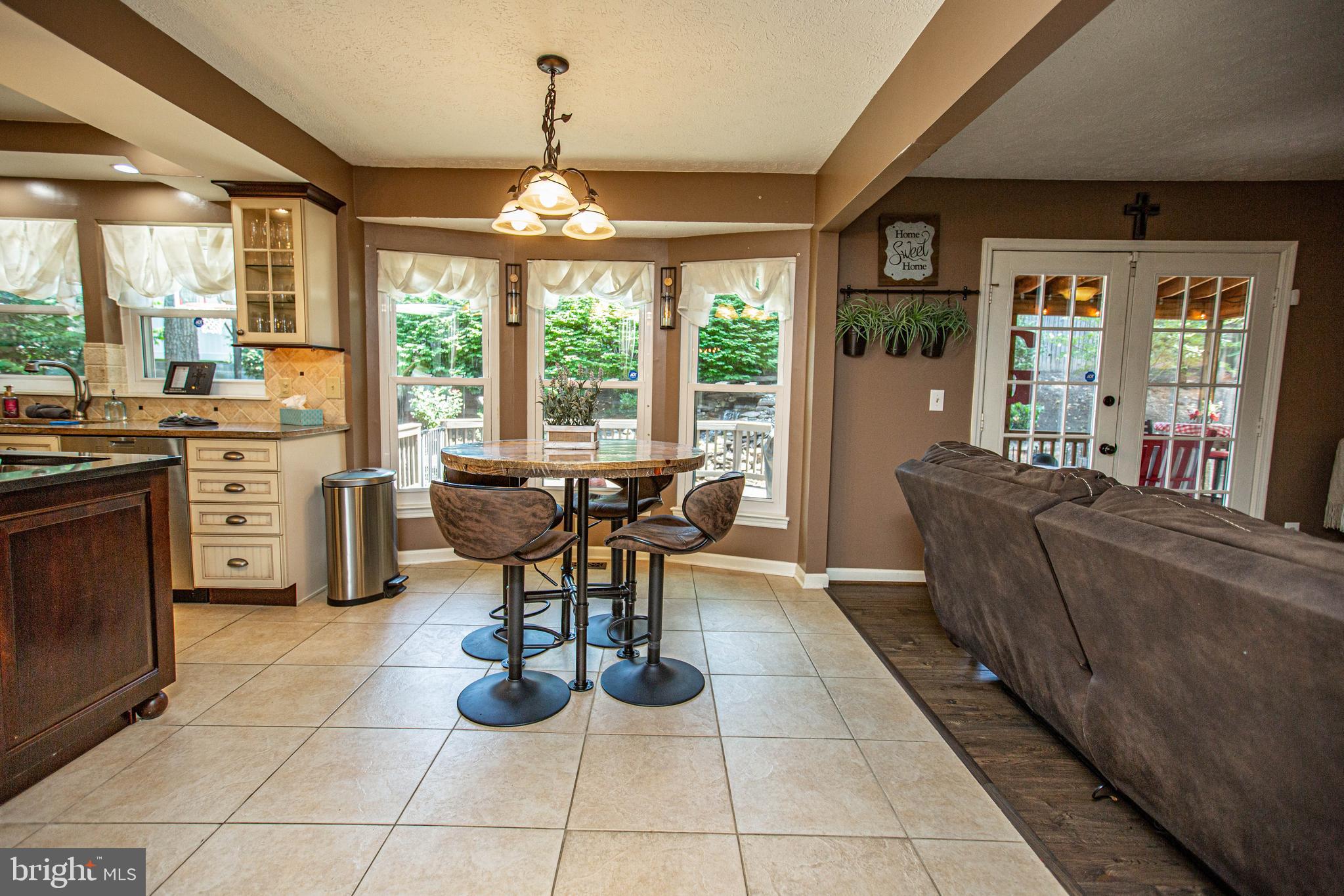 SETTLERS LANDING - Residential