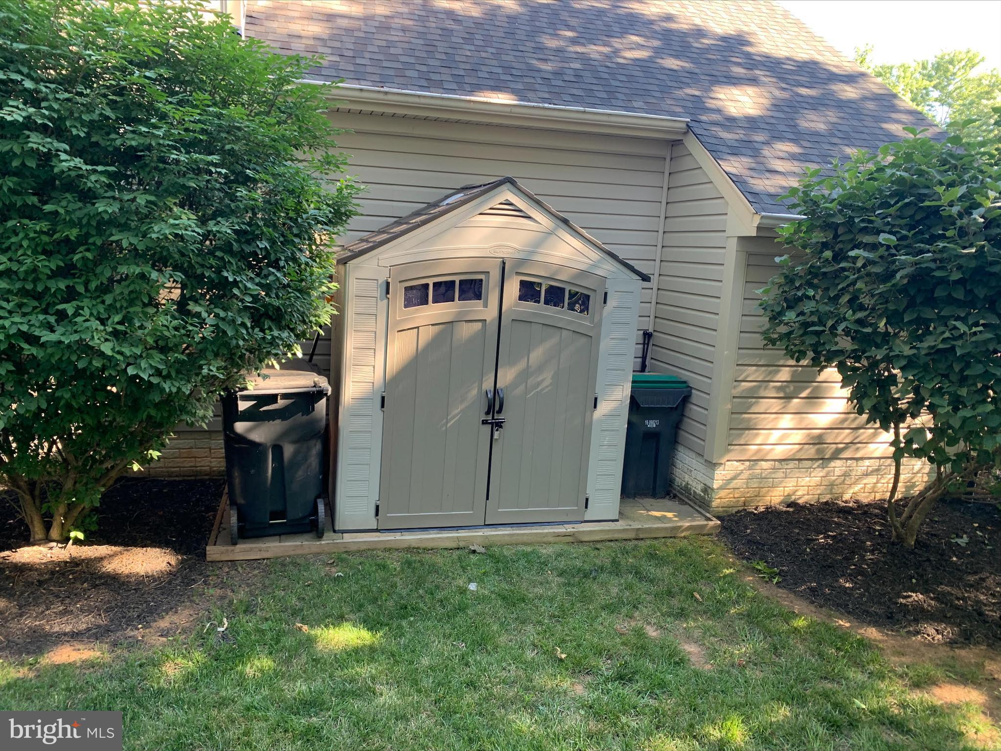 SETTLERS LANDING - Residential