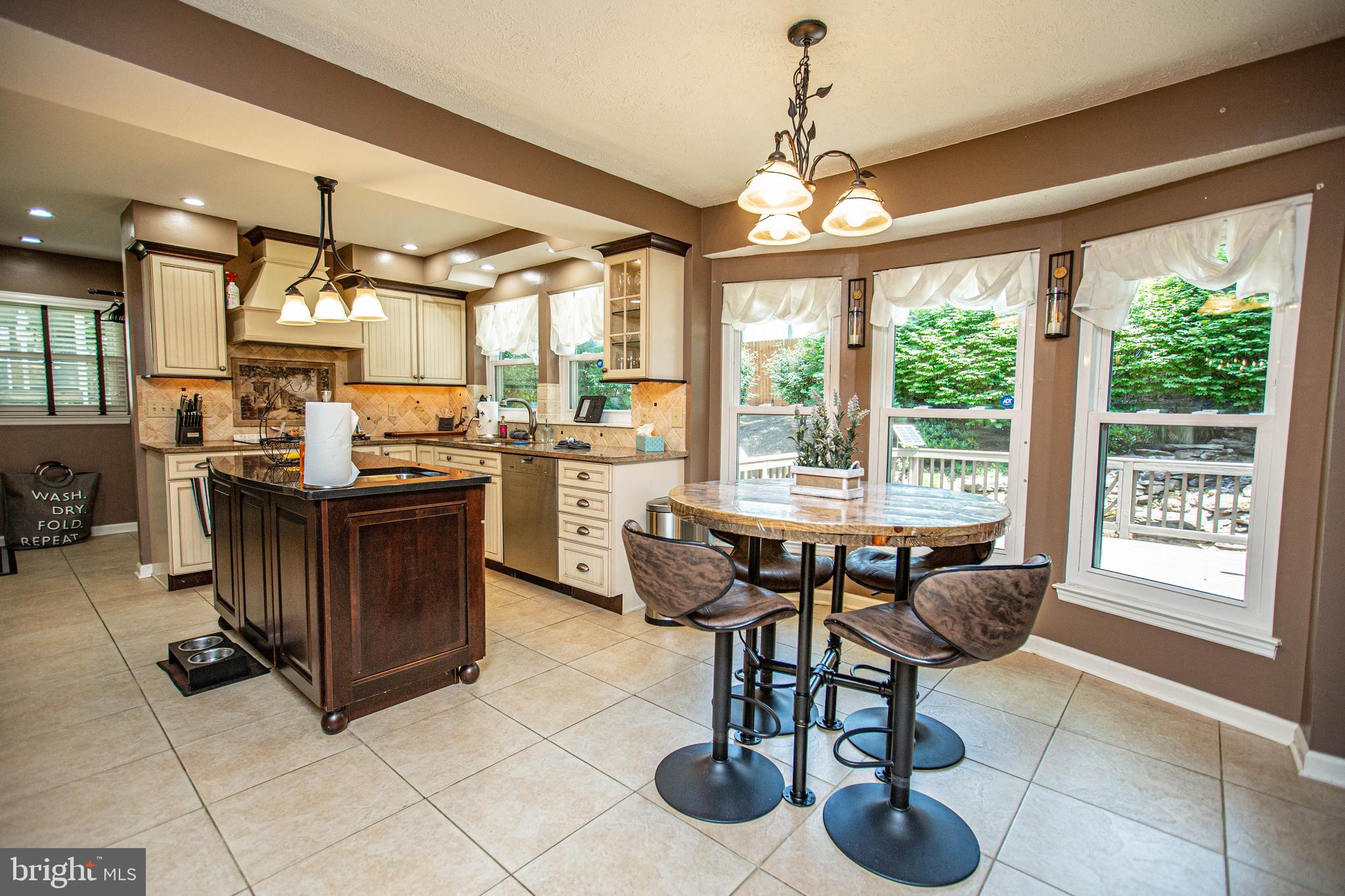 SETTLERS LANDING - Residential