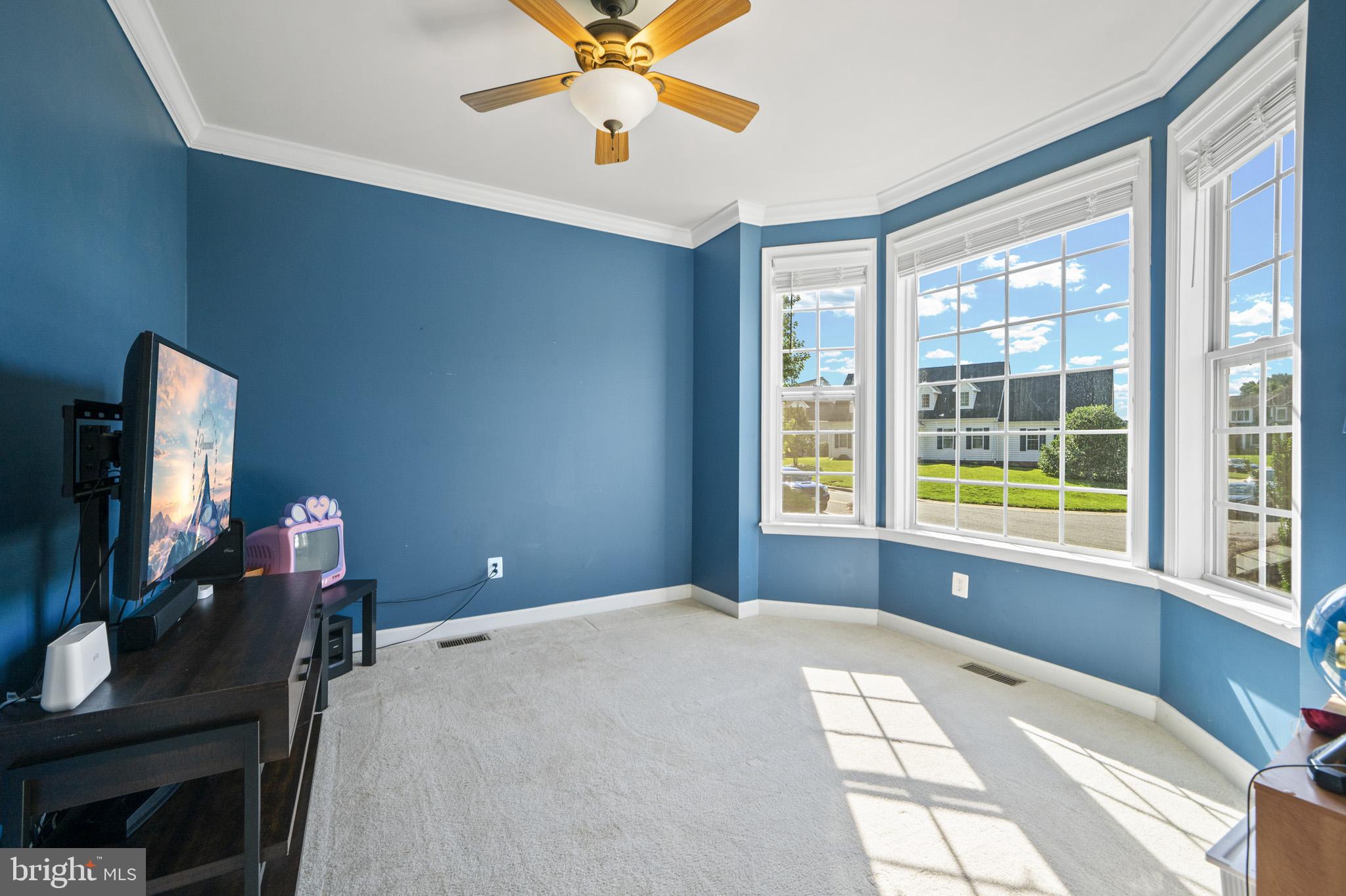 ESTATES AT SINGLETREE - Residential