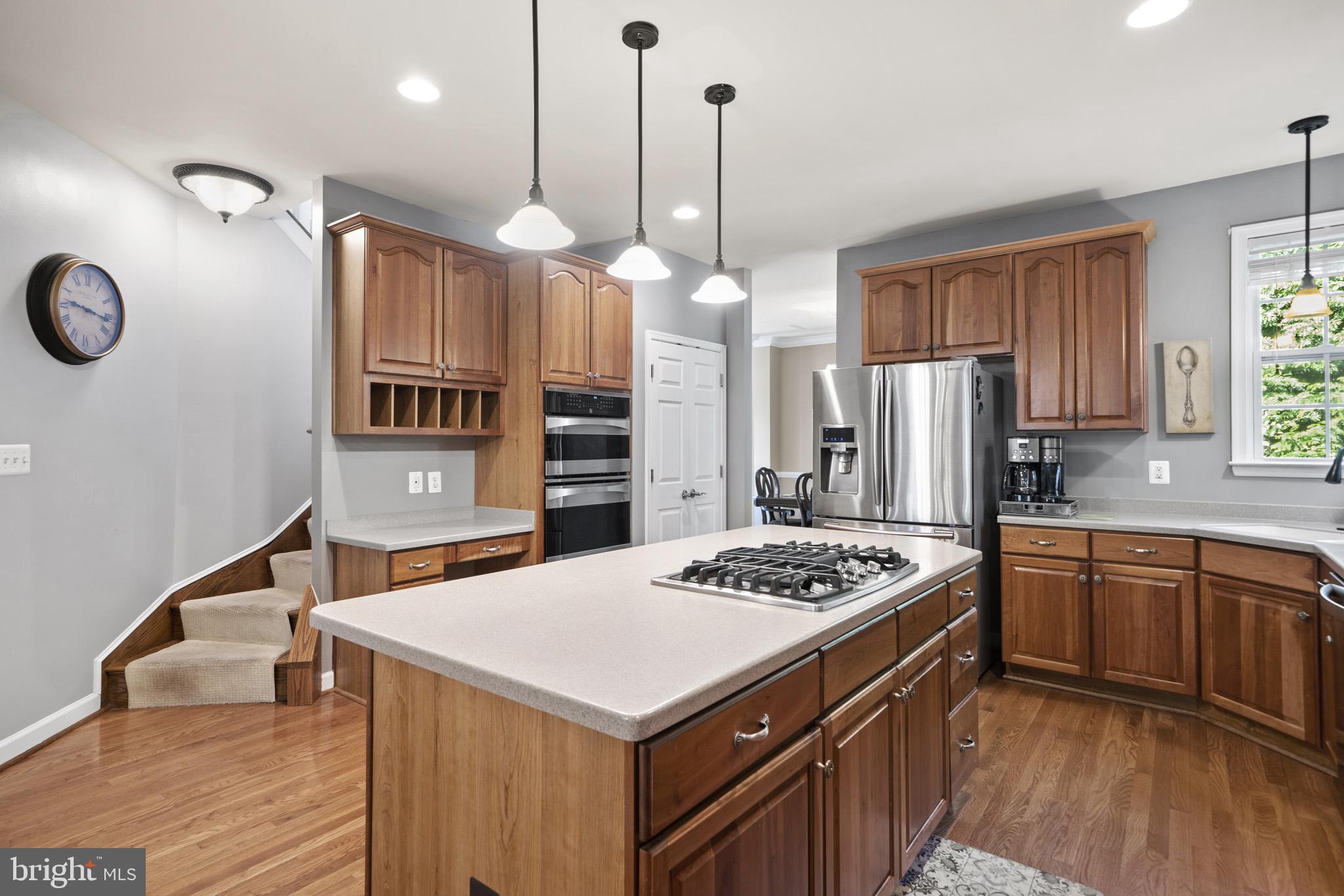 ESTATES AT SINGLETREE - Residential