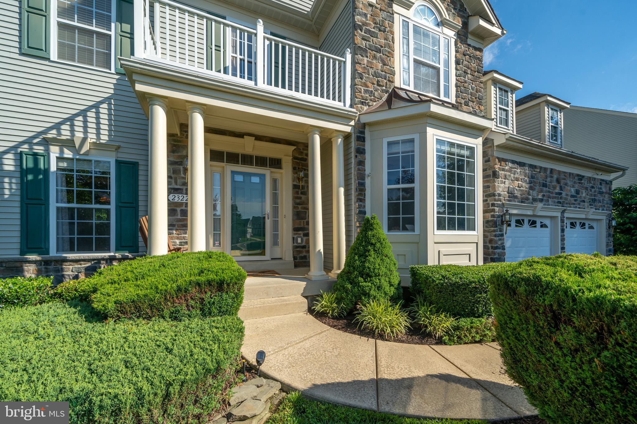 ESTATES AT SINGLETREE - Residential