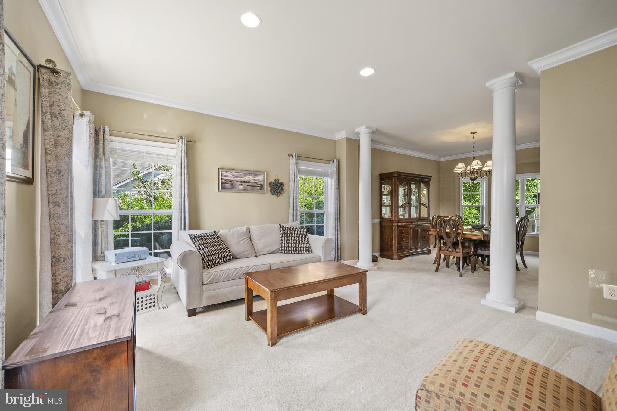 ESTATES AT SINGLETREE - Residential