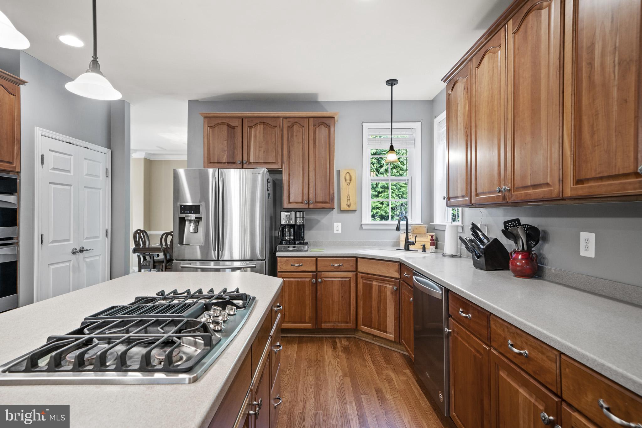 ESTATES AT SINGLETREE - Residential