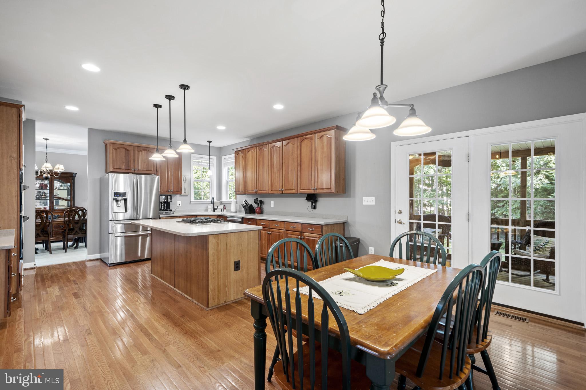 ESTATES AT SINGLETREE - Residential