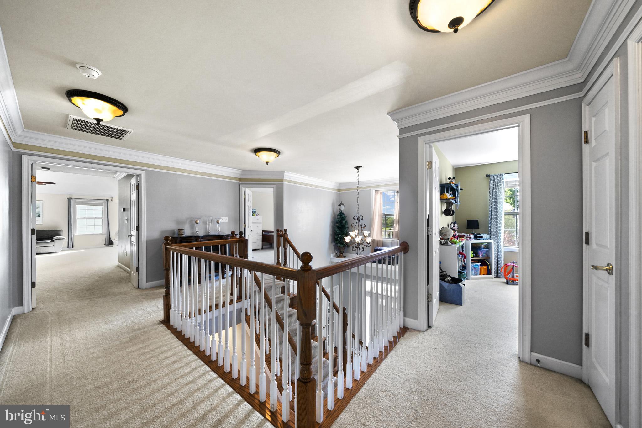 ESTATES AT SINGLETREE - Residential