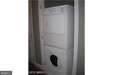 LEVERINGS - Residential Lease