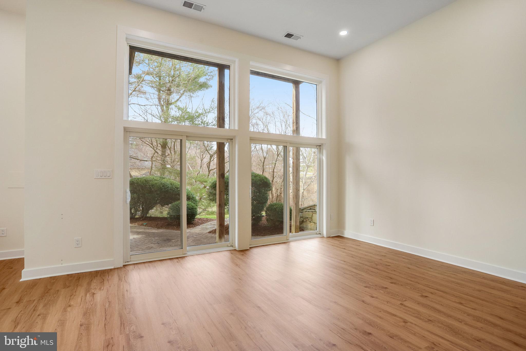 BEACH MILL DOWNS - Residential