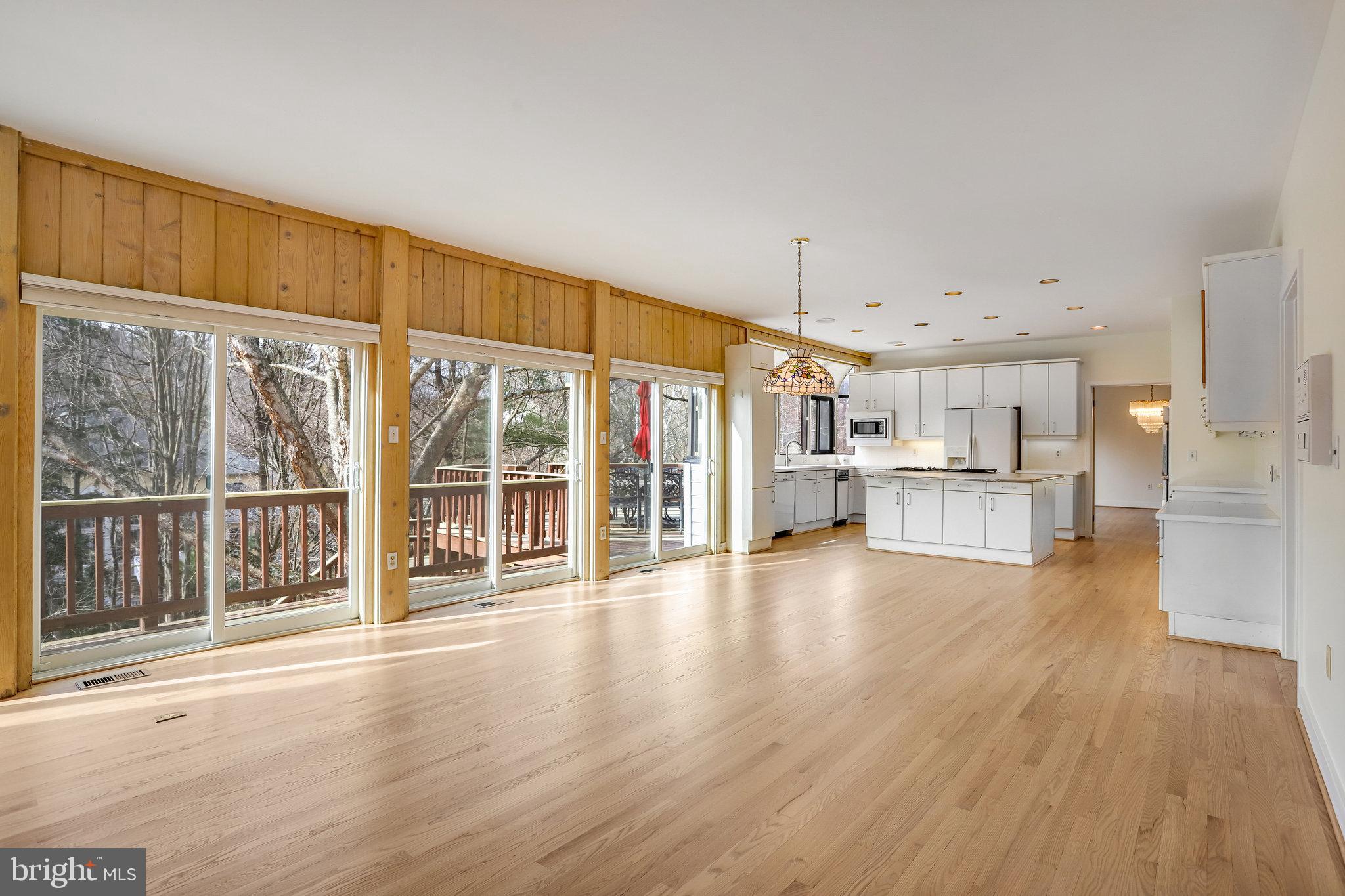 BEACH MILL DOWNS - Residential