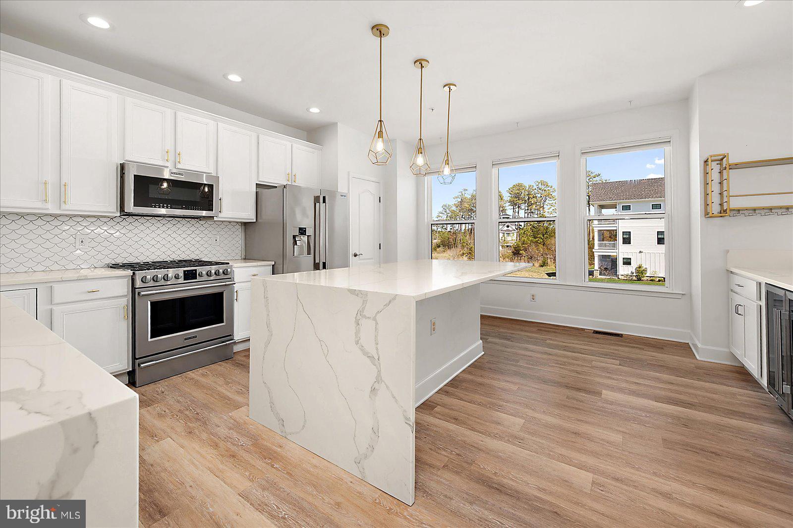 10900 HOLYSTONE LANE 102