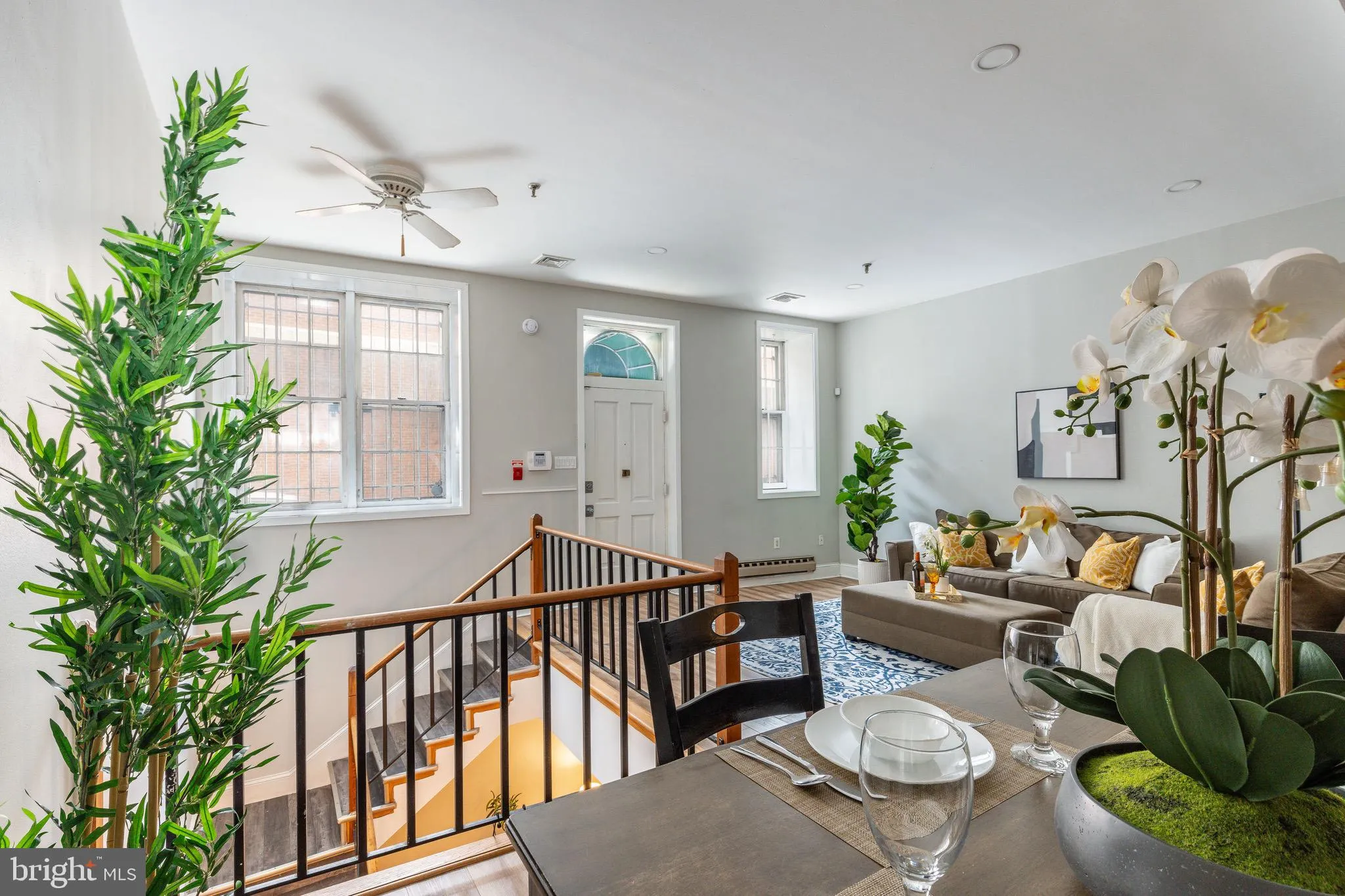 Philadelphia, Pennsylvania 19106, United States, 1 Bedroom Bedrooms, ,2 BathroomsBathrooms,Residential,Pending,15756