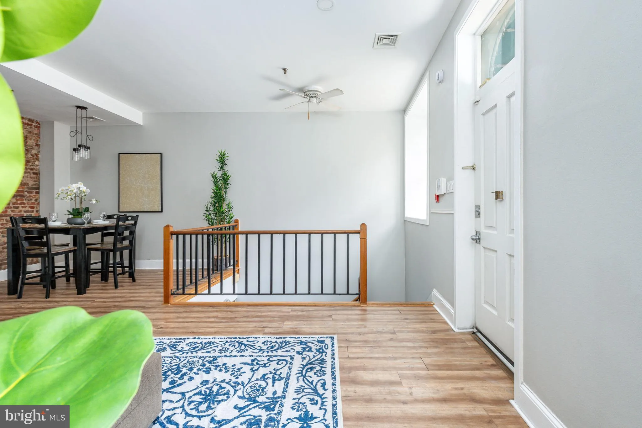 Philadelphia, Pennsylvania 19106, United States, 1 Bedroom Bedrooms, ,2 BathroomsBathrooms,Residential,Pending,15756