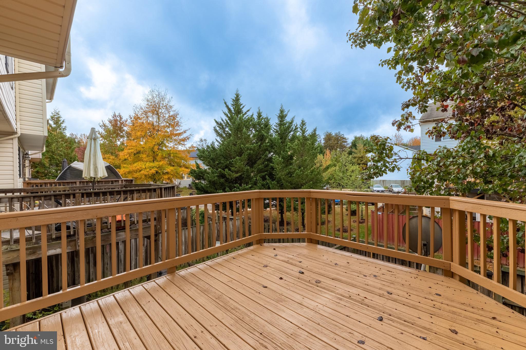 COLONY SQUARE - Residential Lease