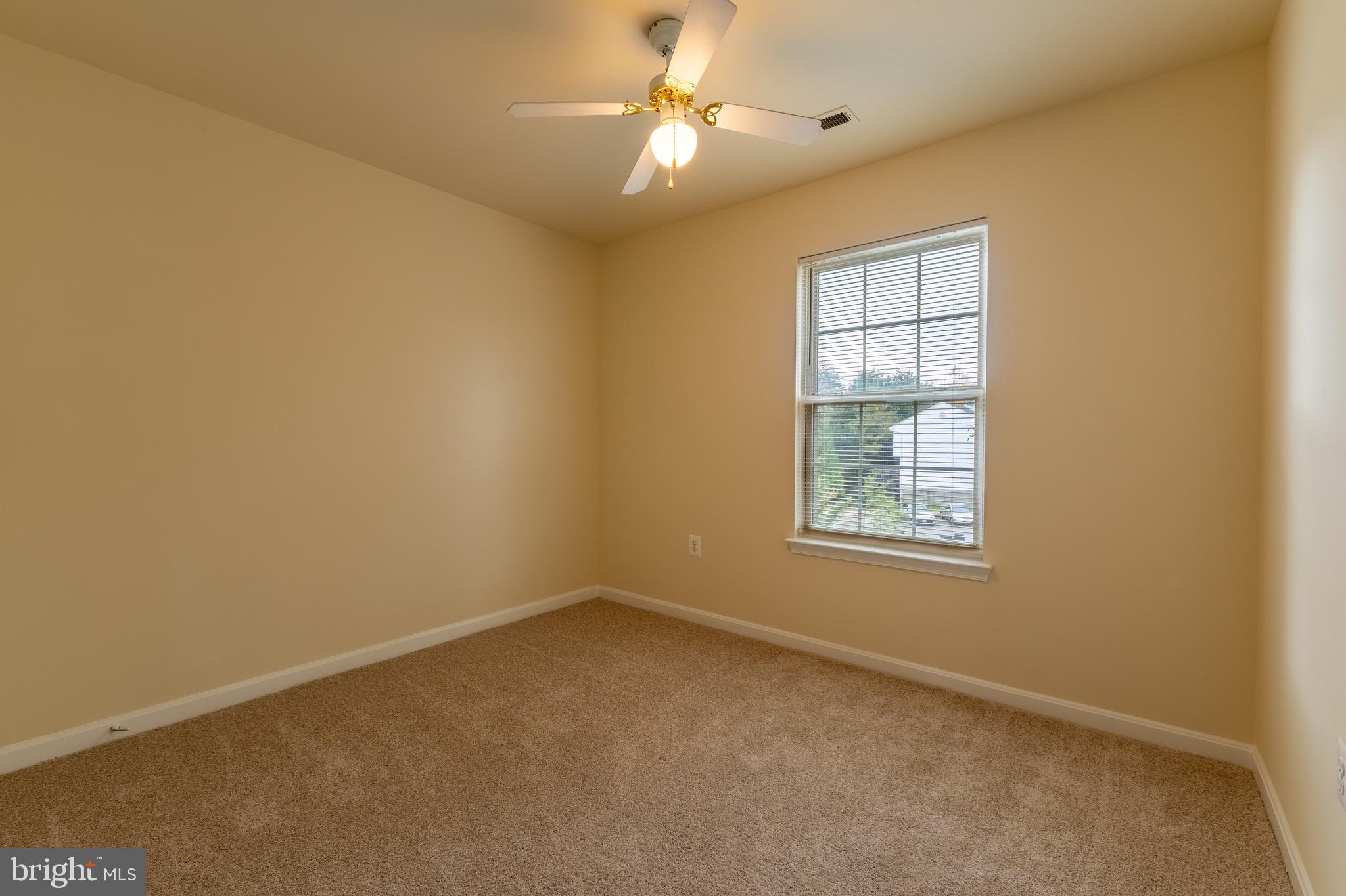 COLONY SQUARE - Residential Lease