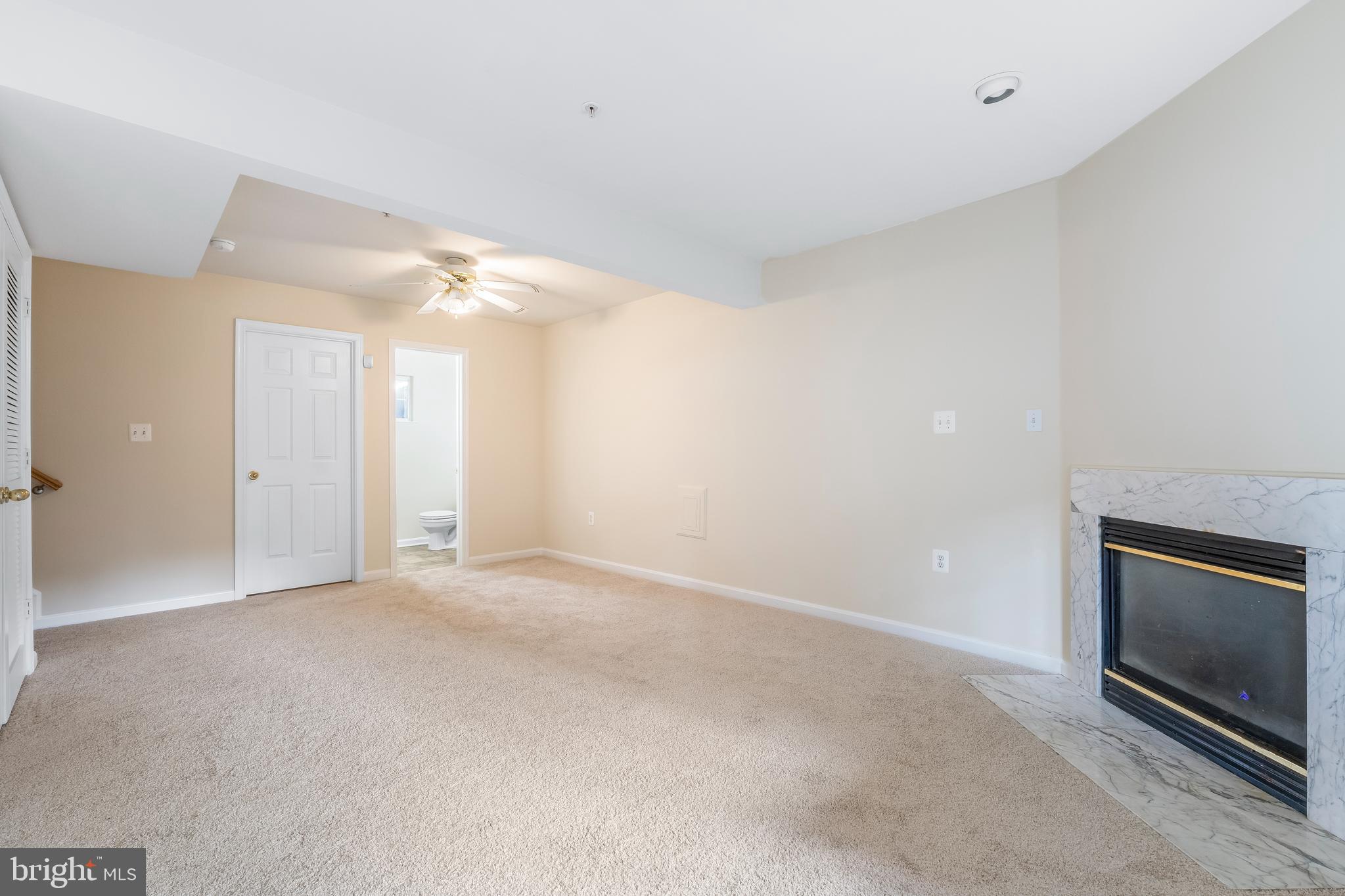 COLONY SQUARE - Residential Lease